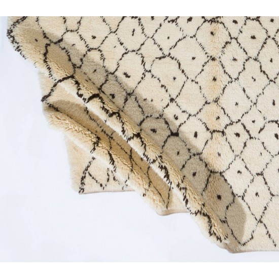 Contemporary Moroccan Rug Made of Natural Undyed Wool