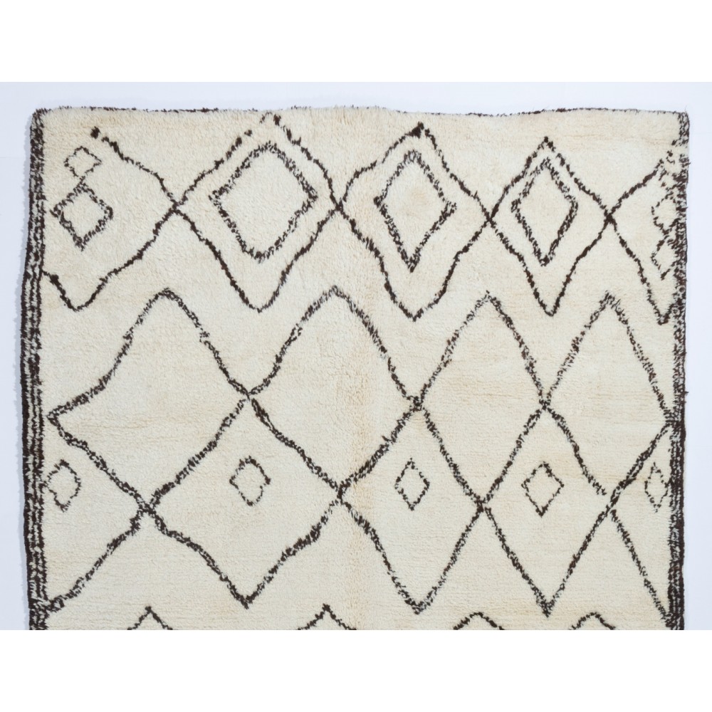 Moroccan Beni Ourain Berber Rug Made of Natural Undyed Wool