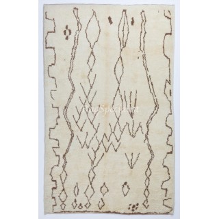 Beni Ourain Rug Made of Natural Ivory and Brown Wool. Authentic Moroccan Carpet, Custom Options Available