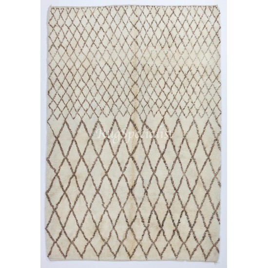 Contemporary Moroccan Rug Made of Natural Wool