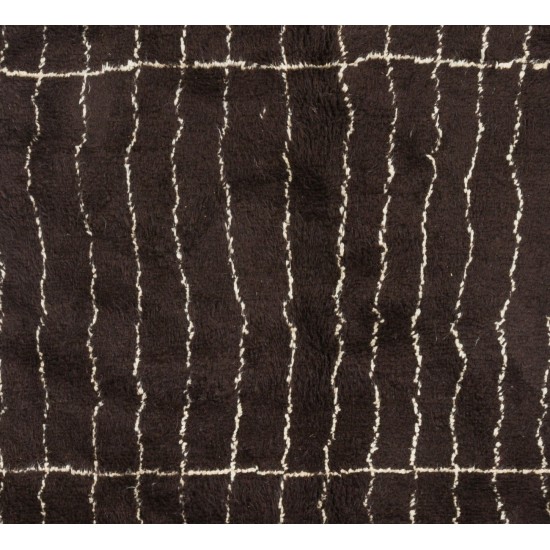 Contemporary Moroccan Rug Made of Natural Black Wool Contemporary Moroccan Rug Made of Natural Black Wool