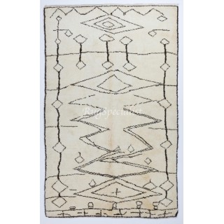 Moroccan Berber Rug Made of Natural Undyed Wool