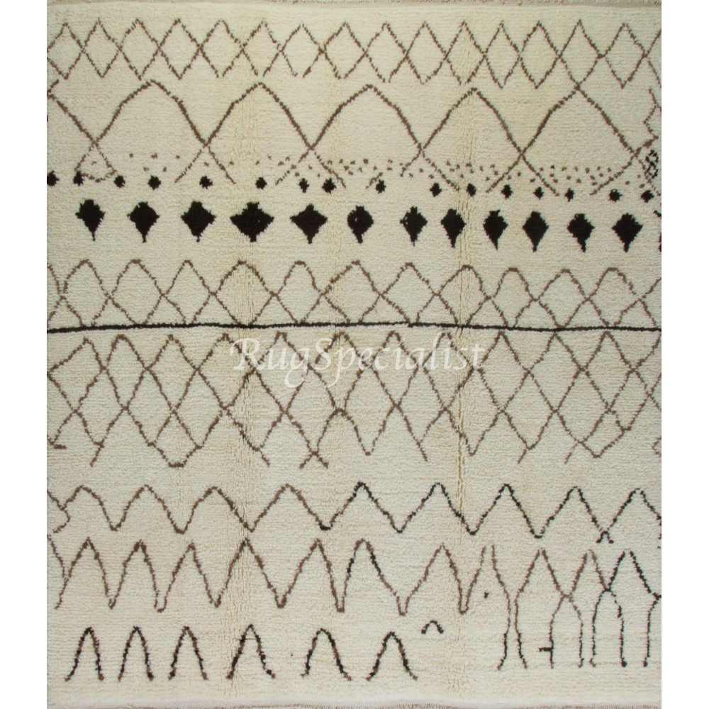 New Moroccan Rug Made of %100 Natural Undyed Wool. CUSTOM OPTIONS Available
