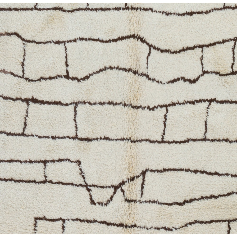 Contemporary Moroccan Beni Ourain Rug Made Of Un-dyed Natural Wool