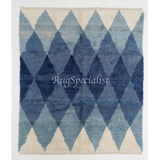 Contemporary Wool Rug with Interlocking Blue Diamonds