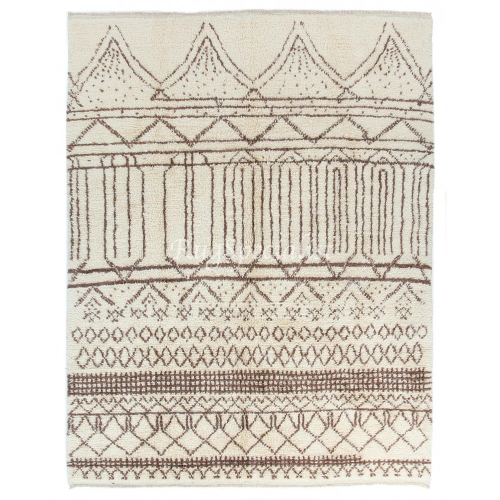 Handmade Moroccan Tulu Rug Made of Natural Undyed Wool