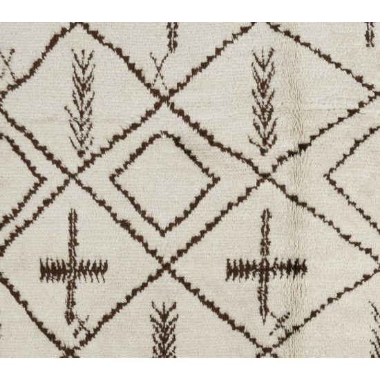 Boho Chic Moroccan Rug, 100% Natural Undyed Wool, Custom Options Available Boho Chic Moroccan Rug, 100% Natural Undyed Wool, Custom Options Available