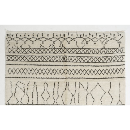Boho Chic Moroccan Rug, 100% Natural Undyed Wool, Custom Options Available Boho Chic Moroccan Rug, 100% Natural Undyed Wool, Custom Options Available