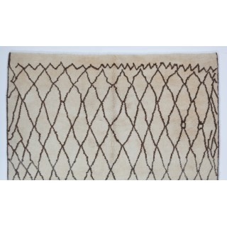 New Moroccan Rug Made of %100 Natural Undyed Wool. CUSTOM OPTIONS Available