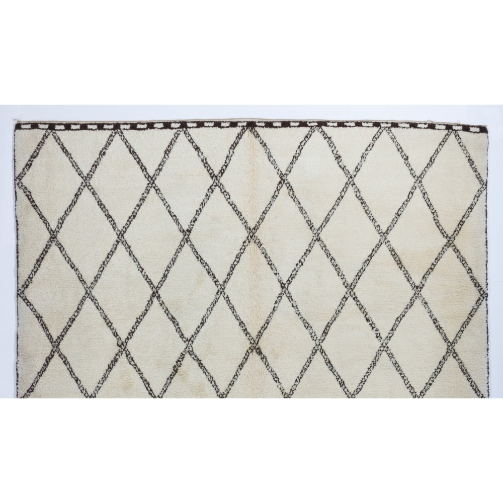 Contemporary Moroccan "Tulu" Rug in Beige & Brown. 100% Soft Natural Wool. HandKnotted Diamond Design Carpet, Custom Options Available