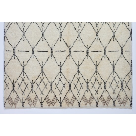 Contemporary Moroccan Design Wool Rug Contemporary Moroccan Design Wool Rug