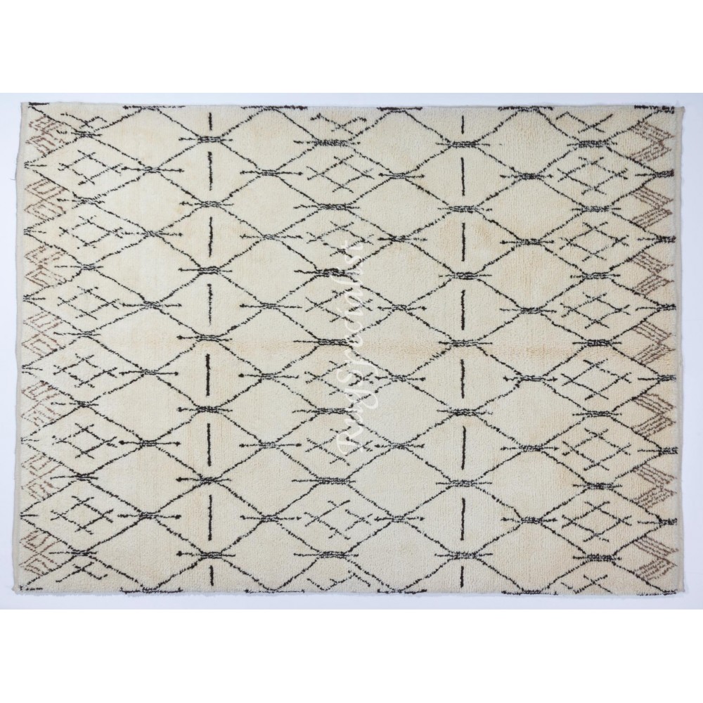 Contemporary Moroccan Design Rug, Beni Ourain Carpet, 100% Wool