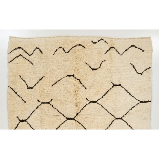 "Freedom" Moroccan Rug, 100% Natural Un-Dyed Wool, Modern Hand Knotted Tulu Carpet "Freedom" Moroccan Rug, 100% Natural Un-Dyed Wool, Modern Hand Knotted Tulu Carpet
