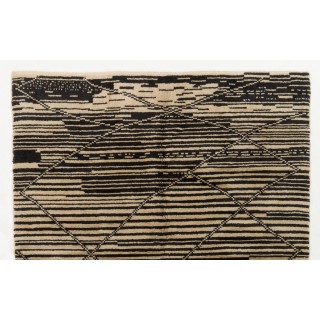 Modern Handmade Moroccan Rug. 100% Natural UN-dyed Wool. CUSTOM OPTIONS Av.
