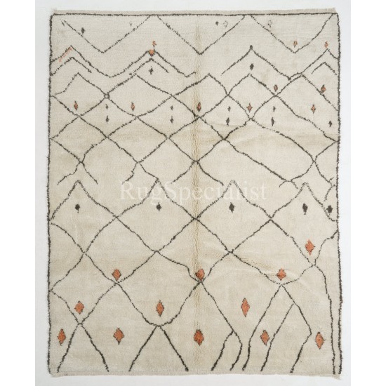 Contemporary Moroccan Rug Made of Natural Undyed Wool Contemporary Moroccan Rug Made of Natural Undyed Wool