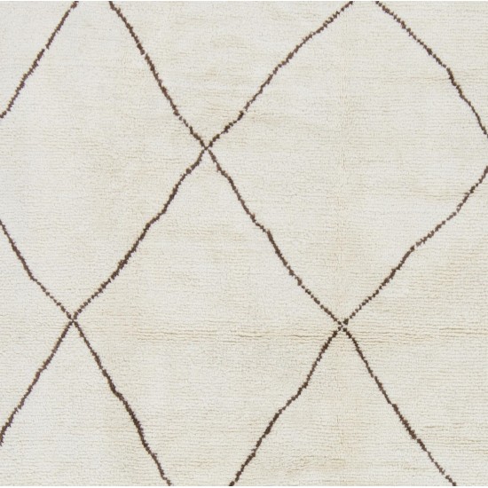 Boho Chic Moroccan Rug Made of Natural Undyed Wool