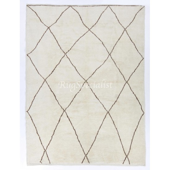 Boho Chic Moroccan Rug Made of Natural Undyed Wool