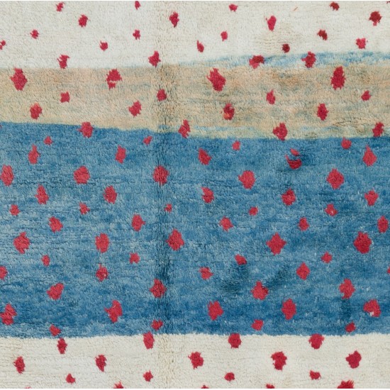 Contemporary Moroccan Wool Rug. Custom Options Available Contemporary Moroccan Wool Rug. Custom Options Available