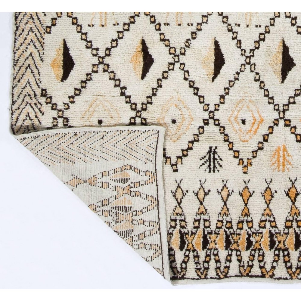 Modern Handmade Moroccan Large Rug, 100% Wool. Custom Options Available