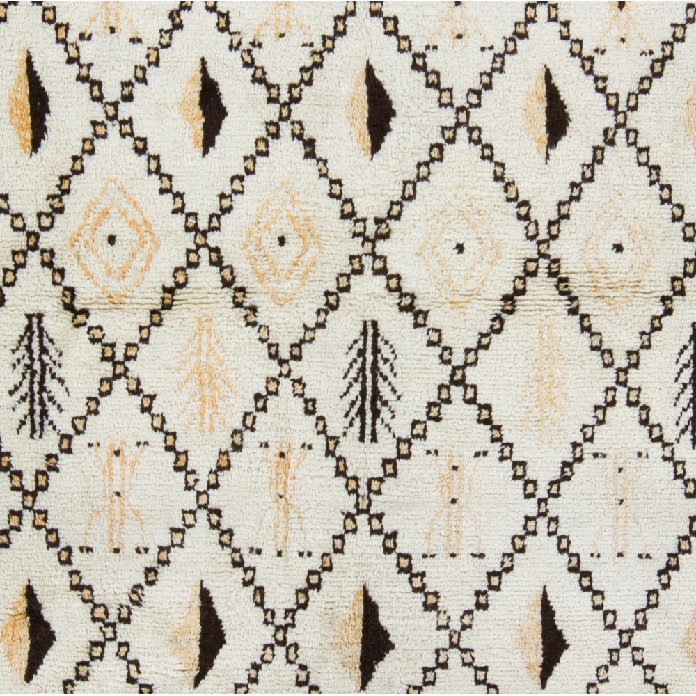 Modern Handmade Moroccan Large Rug, 100% Wool. Custom Options Available