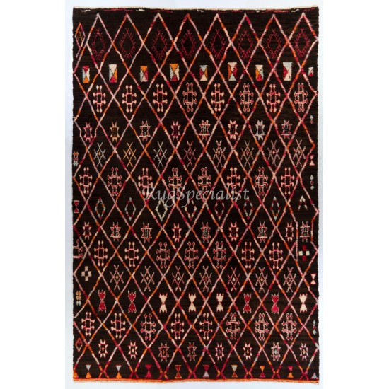 Hand Knotted Moroccan Tulu Rug, 100% Wool, Ideal for Contemporary Interiors, Custom Options Available