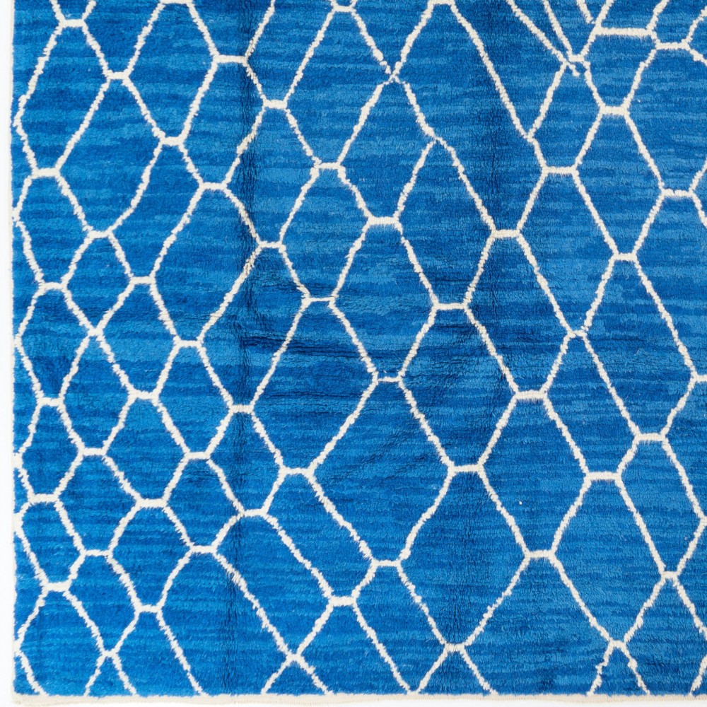 Modern Moroccan Berber Tulu Rug in Blue & Cream Colors. 100% Wool. Custom Options Available