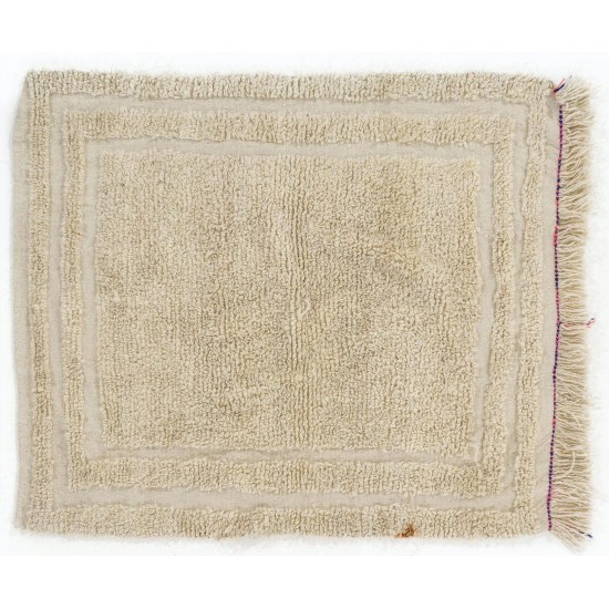 Minimalist Anatolian "Tulu" Rug made of Natural Undyed Wool