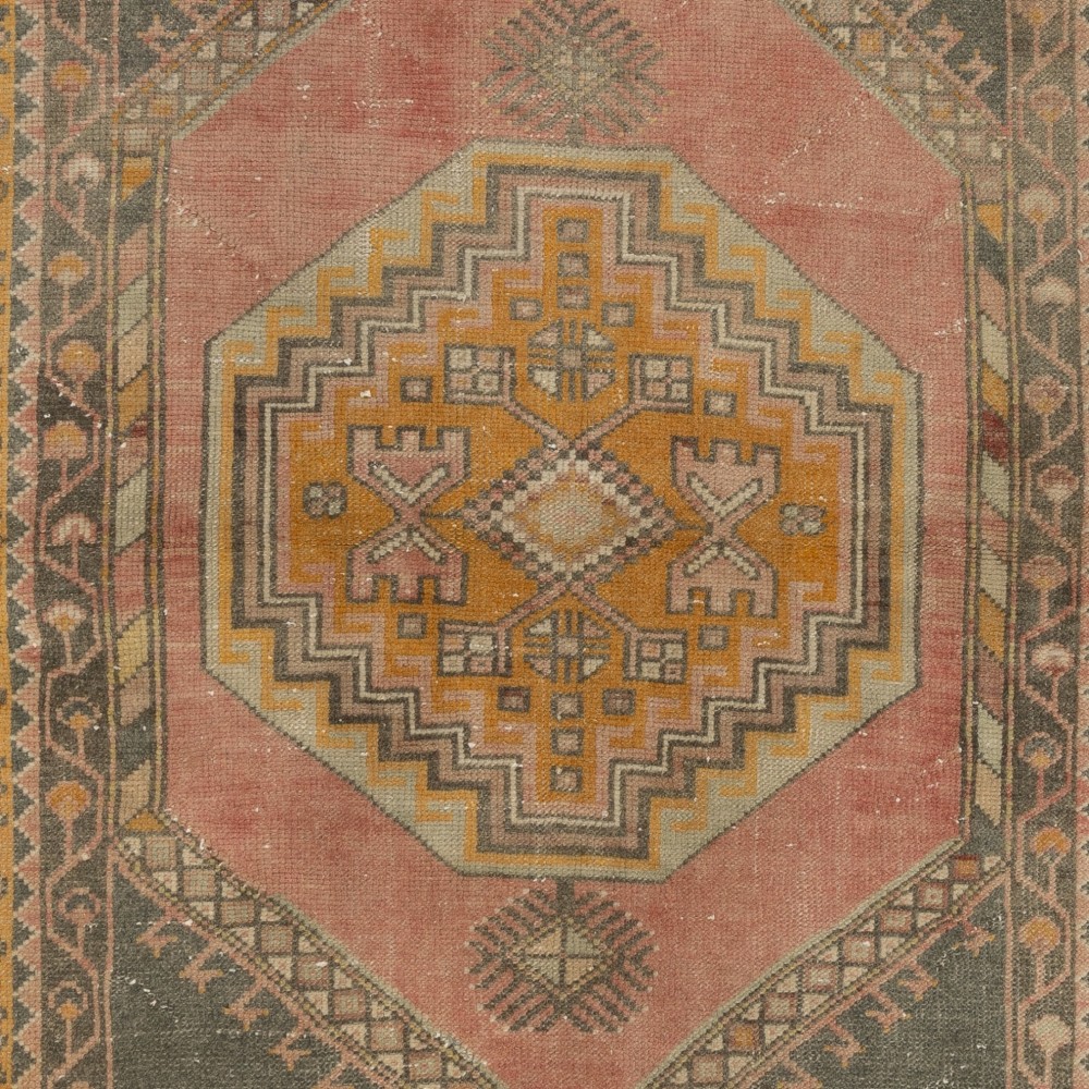 Vintage Handmade Anatolian Tribal Wool Rug in Multicolor Vintage Handmade Anatolian Tribal Wool Rug in Multicolor