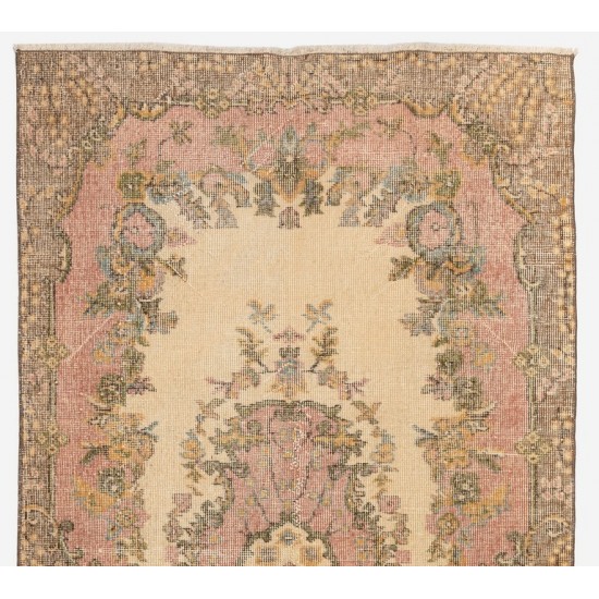 Hand-Knotted Vintage Turkish Rug in Soft Colors. Very Good Condition