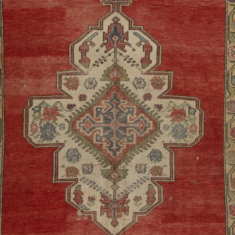 Traditional Vintage Hand-Knotted Turkish Runner Rug, 100% Wool Traditional Vintage Hand-Knotted Turkish Runner Rug, 100% Wool