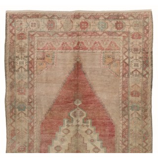 Vintage Oriental Rug for Country Homes, Tribal, Traditional Interior