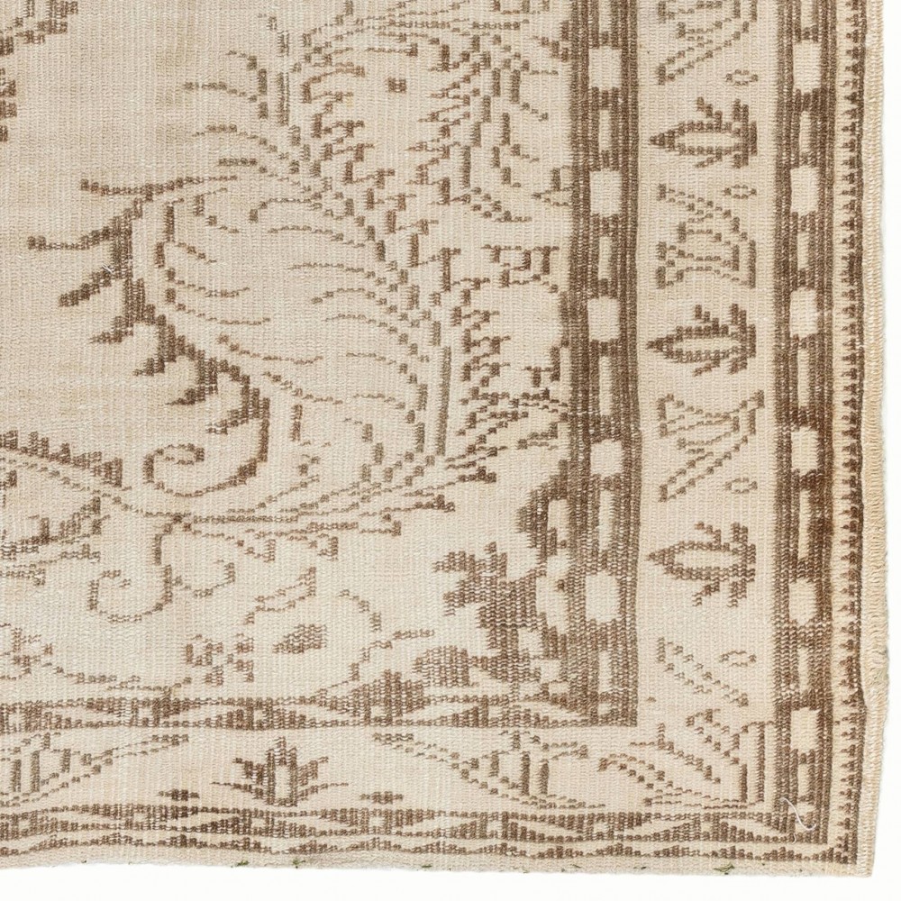 Hand-knotted Vintage Medallion Design Turkish Rug in Neutral Colors