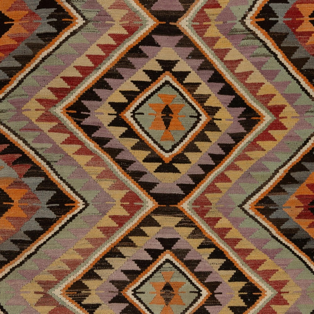 Vintage Turkish Runner Kilim with Geometric Design. %100 Wool