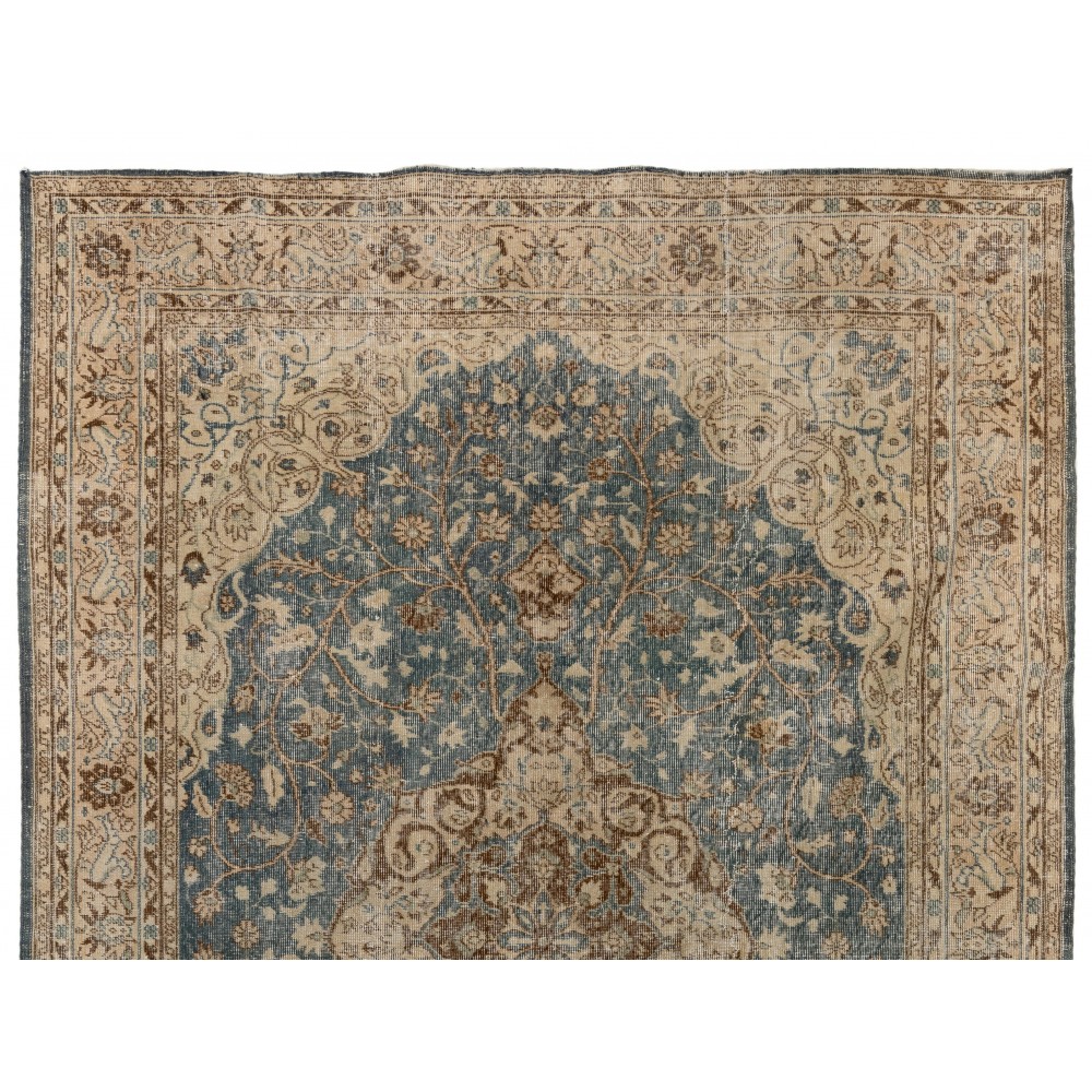 Fine Vintage Traditional Turkish Wool Rug in Soft Colors Fine Vintage Traditional Turkish Wool Rug in Soft Colors