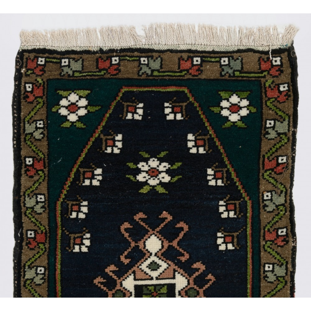 Vintage Accent Rug, Handmade Doormat, Wool Turkish Seat Cover, Floor Covering Vintage Accent Rug, Handmade Doormat, Wool Turkish Seat Cover, Floor Covering
