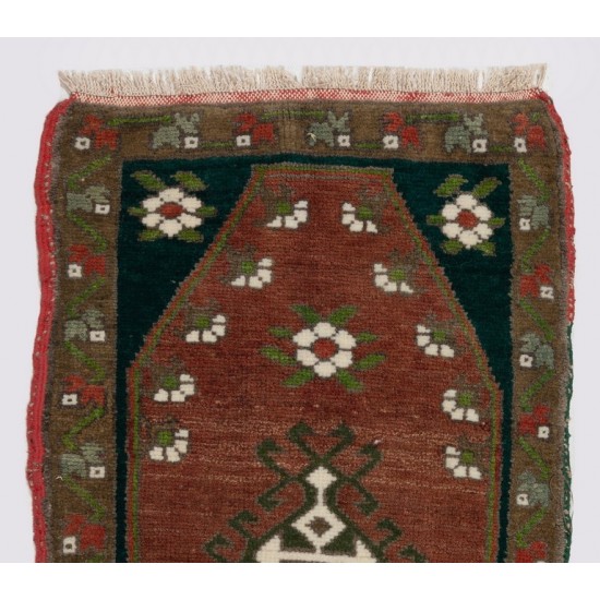 Mid-Century Handmade Accent Rug, Turkish Door Mat, Woolen Floor Covering.