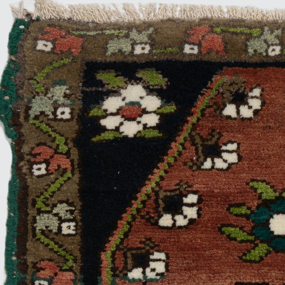 Vintage Handmade Accent Rug, Turkish Door Mat, Authentic Bath Mat