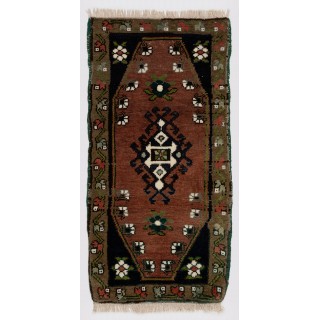 Vintage Hand-Knotted Turkish Accent Rug. (Cushion or Seat Cover, Doormat)