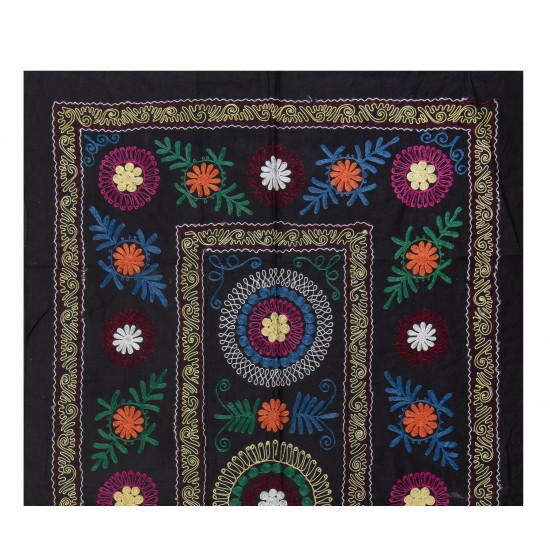 Central Asian Suzani Textile. Embroidered Cotton & Silk Bed Cover, Wall Hanging Central Asian Suzani Textile. Embroidered Cotton & Silk Bed Cover, Wall Hanging