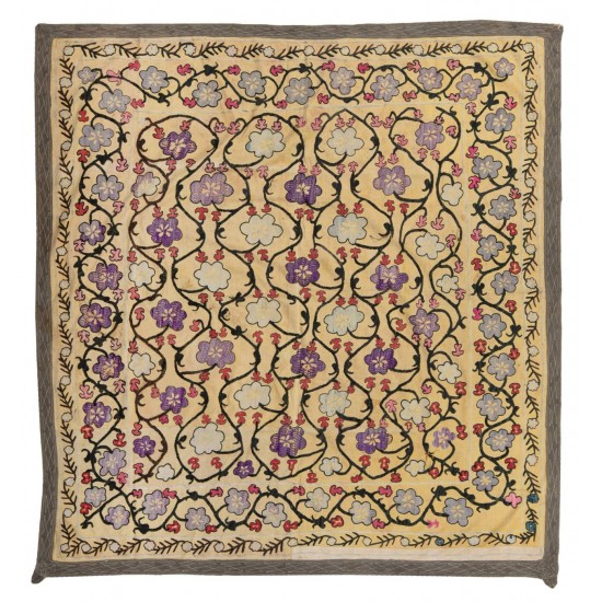 Central Asian Suzani Textile. Embroidered Cotton & Silk Bed Cover, Wall Hanging Central Asian Suzani Textile. Embroidered Cotton & Silk Bed Cover, Wall Hanging