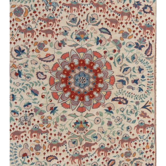 100% Silk Suzani Bedspread from Uzbekistan, Embroidered Wall Hanging 100% Silk Suzani Bedspread from Uzbekistan, Embroidered Wall Hanging
