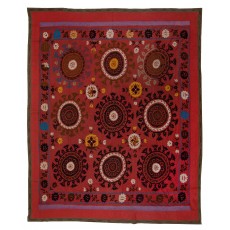 Hand Embroidered Silk and Cotton Bedspread. Vintage Wall Hanging. Uzbek Tablecloth in Red