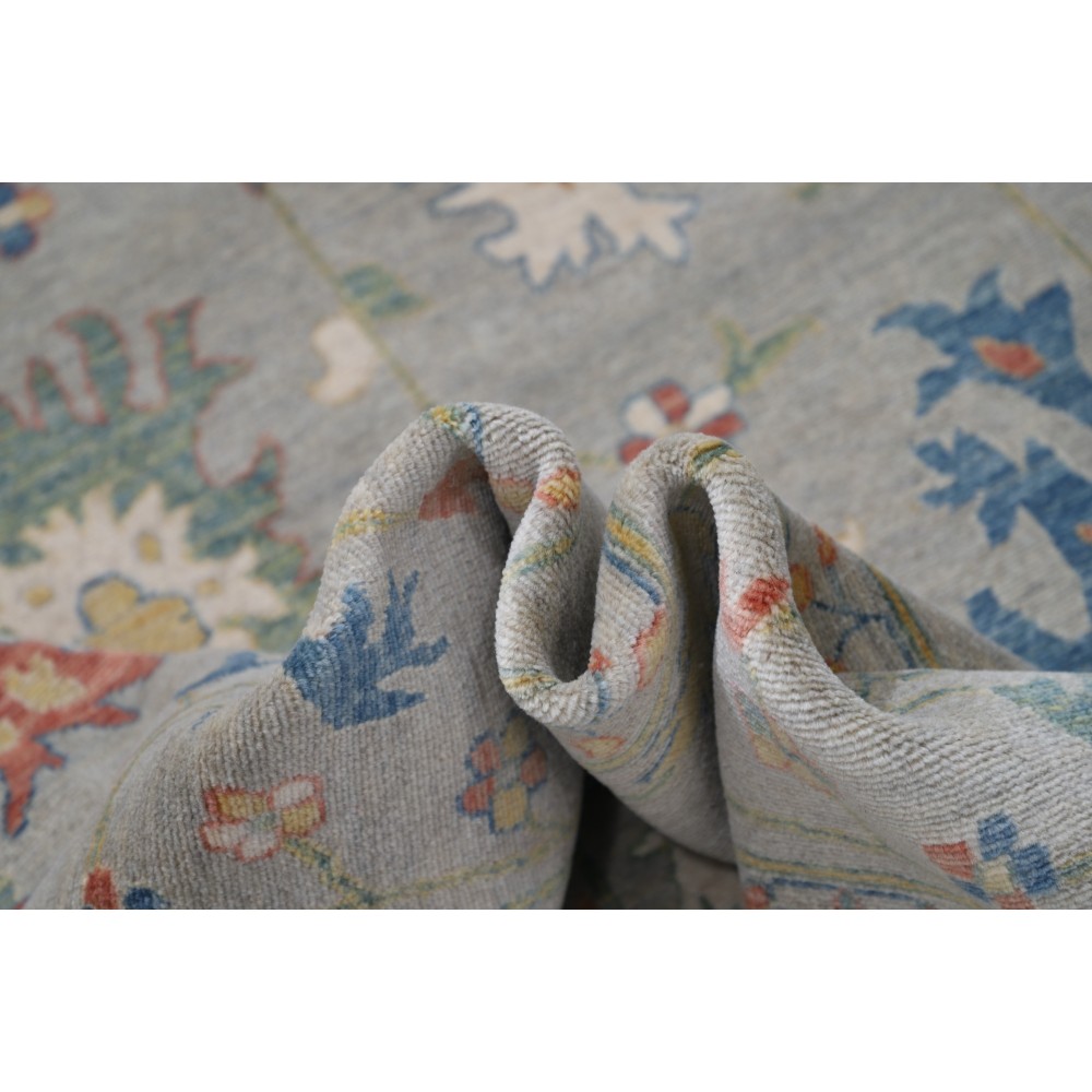 Contemporary Turkish Area Rug for Living Room | 100% Wool | Floral Patterned Oushak Style Carpet for Bedroom