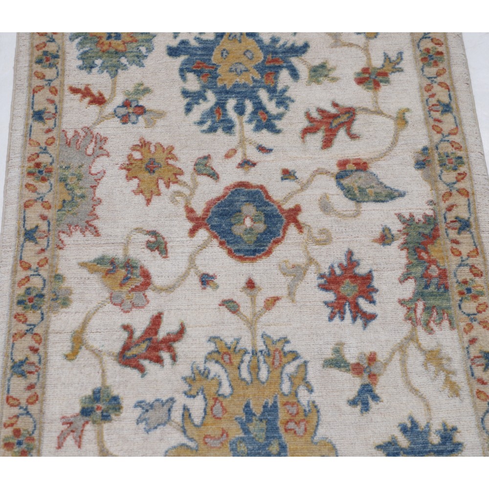 Contemporary Turkish Rug | Elegant Floral Design | 100% Wool Oushak Accent Rug Contemporary Turkish Rug | Elegant Floral Design | 100% Wool Oushak Accent Rug