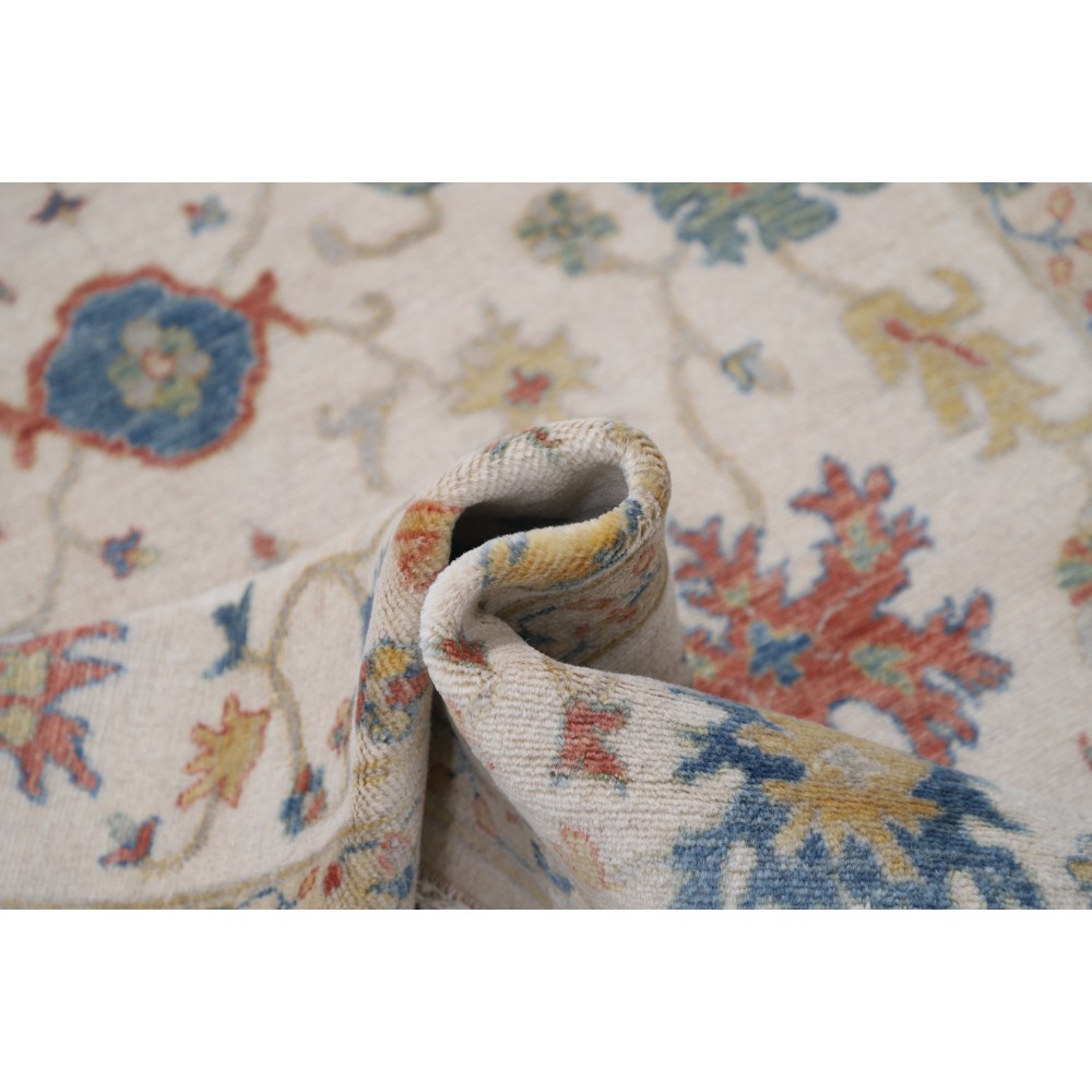 Contemporary Turkish Area Rug | Elegant Floral Design | 100% Wool Oushak Carpet