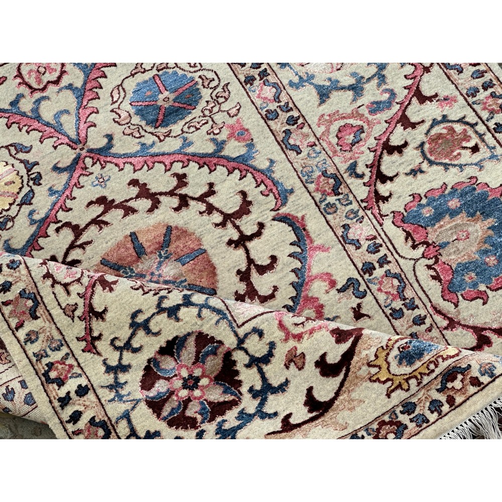 Decorative Handmade Wool and Silk Area Rug, Ivory Floral Vine Tapestry Decorative Handmade Wool and Silk Area Rug, Ivory Floral Vine Tapestry