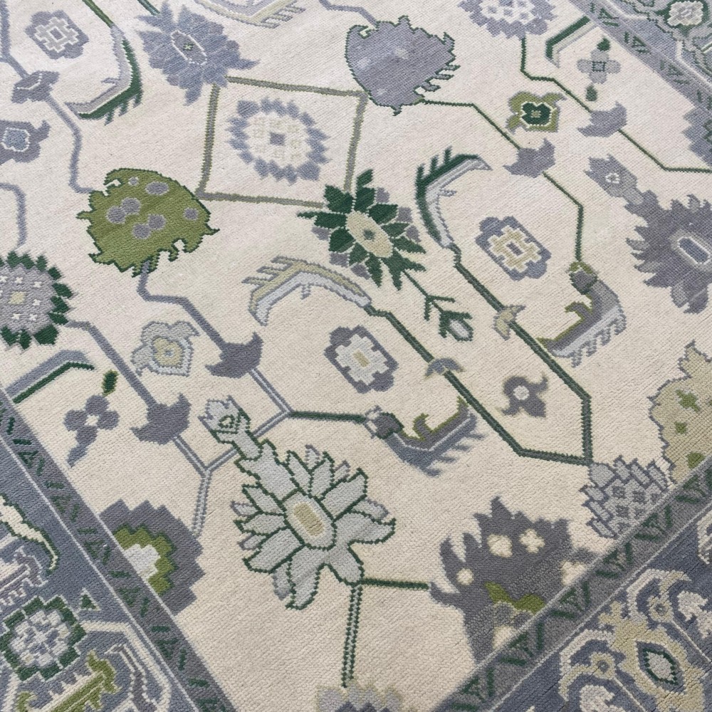 Hand-Knotted Oushak Wool Area Rug, Ivory, Green Floral Design Carpet for Living Room
