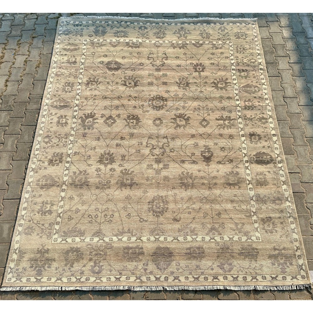 Hand-Knotted Wool Area Rug, Beige Floral Design Carpet for Living Room