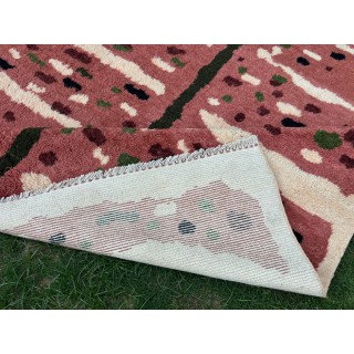 Botanical Hand-Knotted 100% Wool Leaf Area Rug in Blush Pink & Ivory