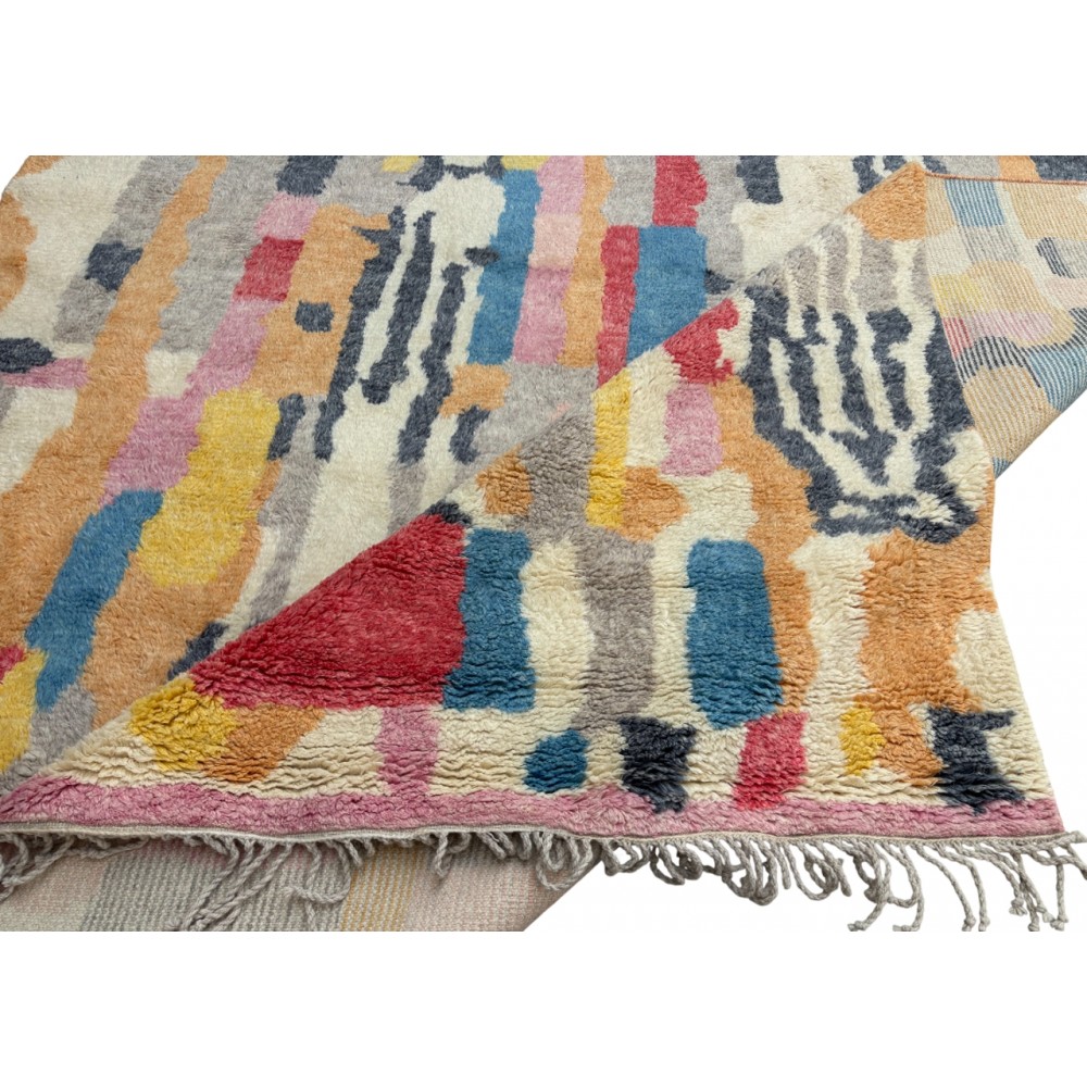 Hand-Knotted 100% Wool Abstract Geometric Area Rug. Multicolor Modern Living Room Carpet Hand-Knotted 100% Wool Abstract Geometric Area Rug. Multicolor Modern Living Room Carpet
